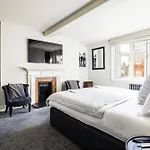 The Grosvenor Square Penthouse